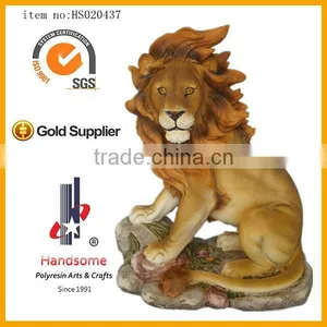 17.5 Inch Resin Craft Decoration Large Lively Animal Lion Statues For Sale thumbnail-3