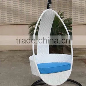 New Design Rattan Outdoor Garden Swing for Sale thumbnail-5