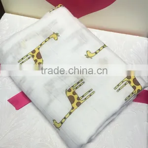 Cute Giraffe Breathable Soft Bamboo Baby Muslin Blanket thumbnail-1