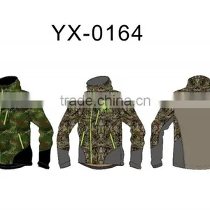 OEM Wholesale Men's Softshell Jacket New Design Hunting Jacket thumbnail-6
