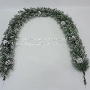 Artificial Christmas Garland thumbnail-1
