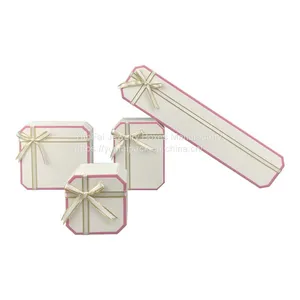 OCTAGONAL FLOWER LEATHER JEWELRY BOX thumbnail-1