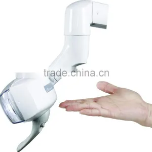 Dental LED Operating Light thumbnail-3