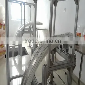 Vertical Bottle Lifting Conveyor for Bottle and Carton Lifting thumbnail-1