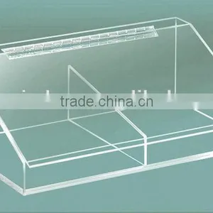 Top Quality Useful 3-case Acrylic Candy Box With a Lid thumbnail-1