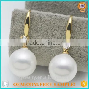 Top Quality Hot Selling South Sea Shell Pearl Hoop Earrings thumbnail-1
