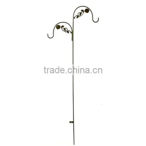 WIRE SHEPHERD HOOK thumbnail-1