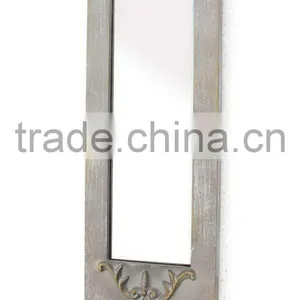2014 Senwell Christmas Candle Holder With Metal Bottom thumbnail-1
