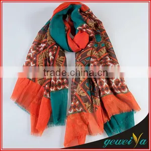 Geometry Pattern Tassels Printed Viscose Scarf thumbnail-1