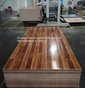 High Quality HDF LAMINATE FLOORING thumbnail-4