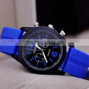 China Wholesale Vogue Designer Watch for Men thumbnail-1
