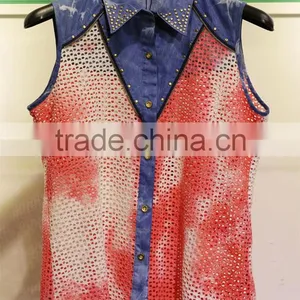 Women's Hollowed-out Sleeveless Tops With a Shirt Collar thumbnail-1