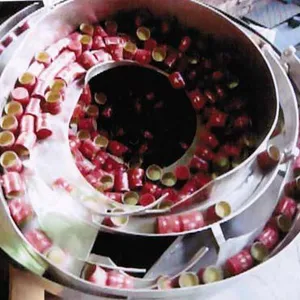 HUILIDE Vibratory Bowl Feeder for Caps thumbnail-2