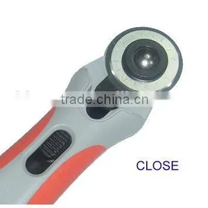 RC-6 NEW ROTARY CUTTER WITH CUSHION GRIP 28mm thumbnail-5