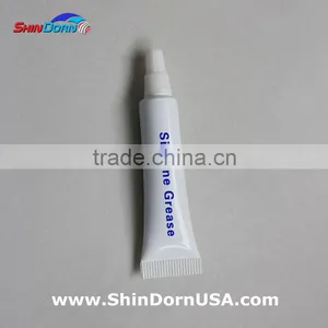 Single Packaging Food Grade White Grease Silicone Oil Lubricant thumbnail-1