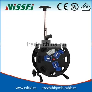 European Mini Retractable Cable Reel With Wheels thumbnail-1