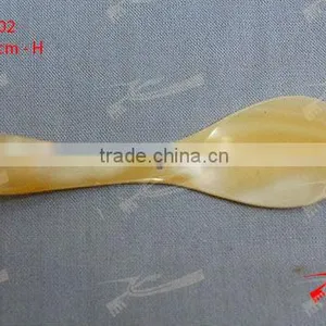 Orange Shell/MOP Spoon thumbnail-1
