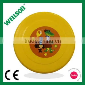 Dog Plastic Frisbee thumbnail-1