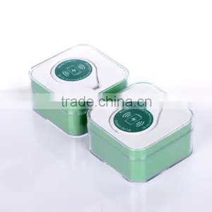 Innovative 8-Pin Connector Qi-Standard Wireless Charger Adapter For IPhone5 / 6 / 7 Series thumbnail-1