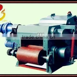 CE Hydraulic Feeding Wood Chipper With Engine thumbnail-1