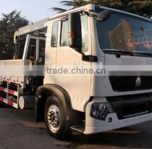 Howo 8ton 4*2 Truck Mounted Crane thumbnail-2