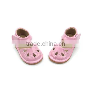 Lower MOQ Leather Kids Sandals Soft Rubber Squeaky Shoes thumbnail-2