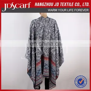 New Design Hot Selling Polyester Poncho Clothing thumbnail-3