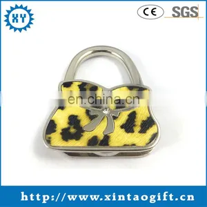 Zhongshan Factory Specializing in Manufacturing Hook for Hanging Bag thumbnail-1
