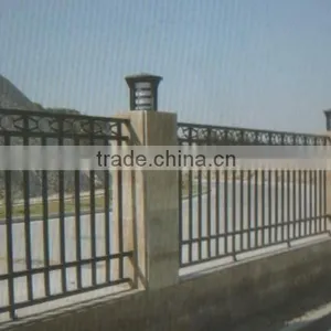 Durable Flat Wrought Iron Bar thumbnail-1