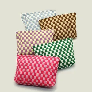 Wholesale Fashionable Cosmetic Bag OEM Makeup Bag for Travel thumbnail-1