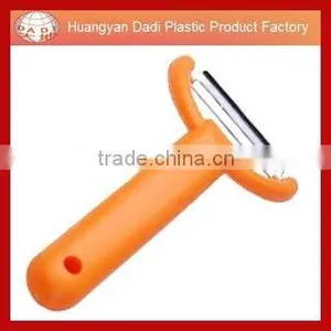 Specializing in the Production of Plastic Apple Peeler for Sale thumbnail-1