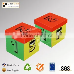 China Promotional Cube Display Showcase thumbnail-1