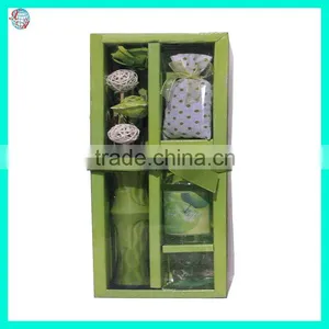 Ceramic Flower Glass Bottle Candle Reed Diffuser With Potpourri Bag thumbnail-1