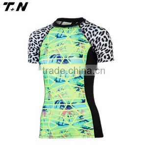Women Camo Printed Lycra Custom Rash Guard Shirt thumbnail-1