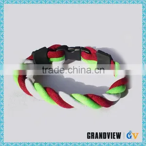 New Design High Quality Green-red-white Tornado Sport Necklace thumbnail-1