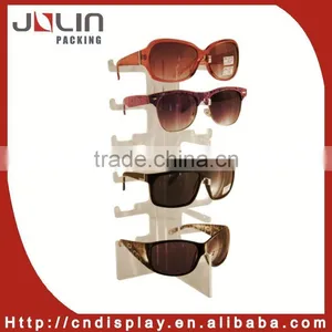 Beautiful Eyewear Display Case thumbnail-1