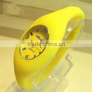 2013 Popular Hot Selling Smart Watch thumbnail-1