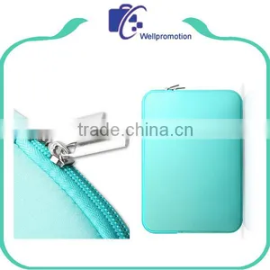 Custom Printed Neoprene Laptop Sleeve thumbnail-6