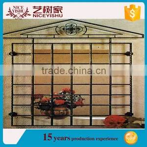 Home Metal Window Grills / Decorative Iron Work Window Grill thumbnail-6