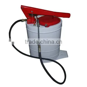 Electric Grease / Oil Pump thumbnail-2