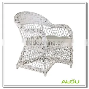 Audu Garden Resin Wicker Elegant Classic Chair thumbnail-2