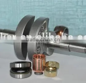 Conjoined Crankshaft Assembly With Bearing & Seals & Nut & Woodruff Key for 070 Chainsaw thumbnail-2