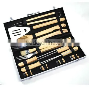 BQ-0092 / 18 Pcs Rubber Wood Handle Portable Barbecue Product thumbnail-1