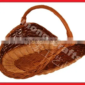 Handmade Traditional Willow Basket With Carrying Handle thumbnail-3