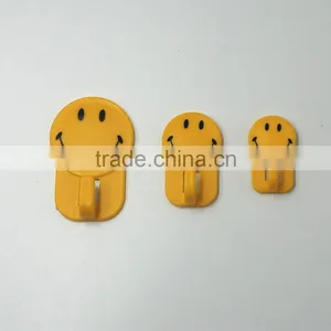 3 Sizes Smile Face Plastic Bathroom Self Adhesive Wall Hook thumbnail-1