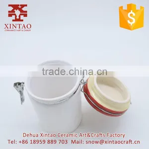 Ceramic Creative Lovely Red Container Cookie Jar With Lid thumbnail-2