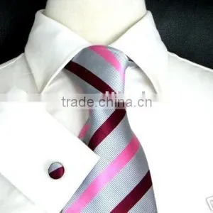 100% Yarn-dyed Jacquard Polyester Necktie thumbnail-1