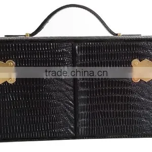 42bottles Hard Shell Black Leather Essential Oil Carrying Case, Locked Black Leather Essential Oil Hard Carry Case Holds 15ml thumbnail-3