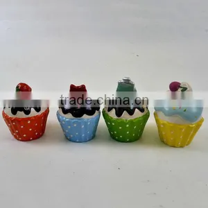 Cheap Pink Cake Shaped Ceramic Money Bank thumbnail-3