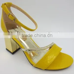Latest New High Class Middle Heel Ankle Strap Buckle Women Sandals thumbnail-2